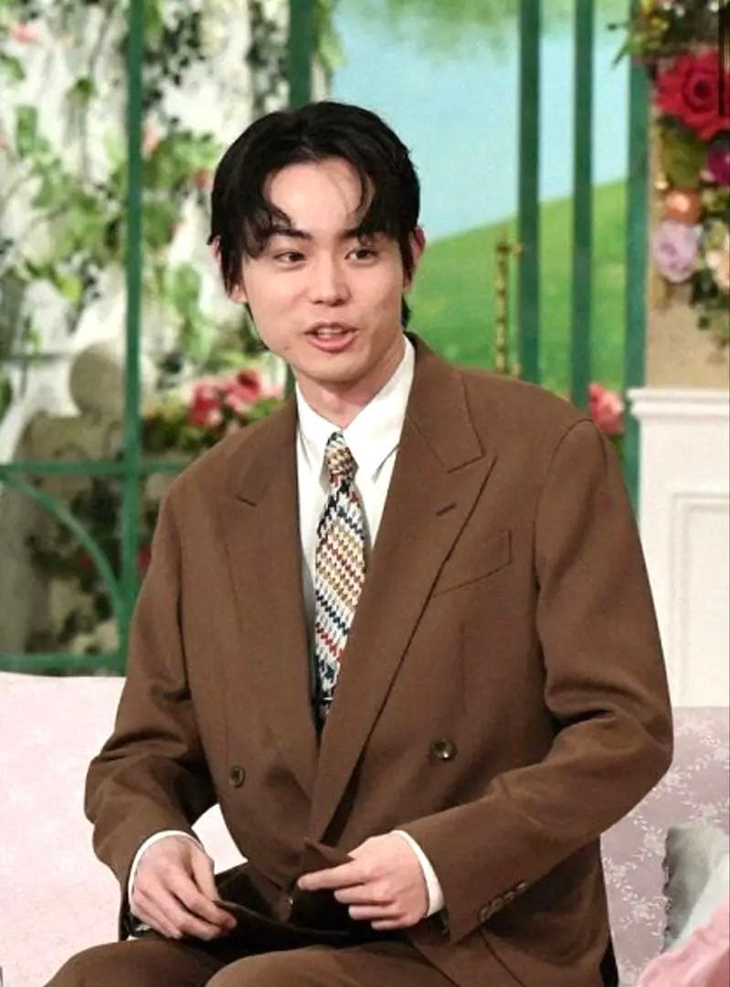 70s vintage 短丈　レトロスーツ ダブルブレスト　茶色4B 菅田将暉