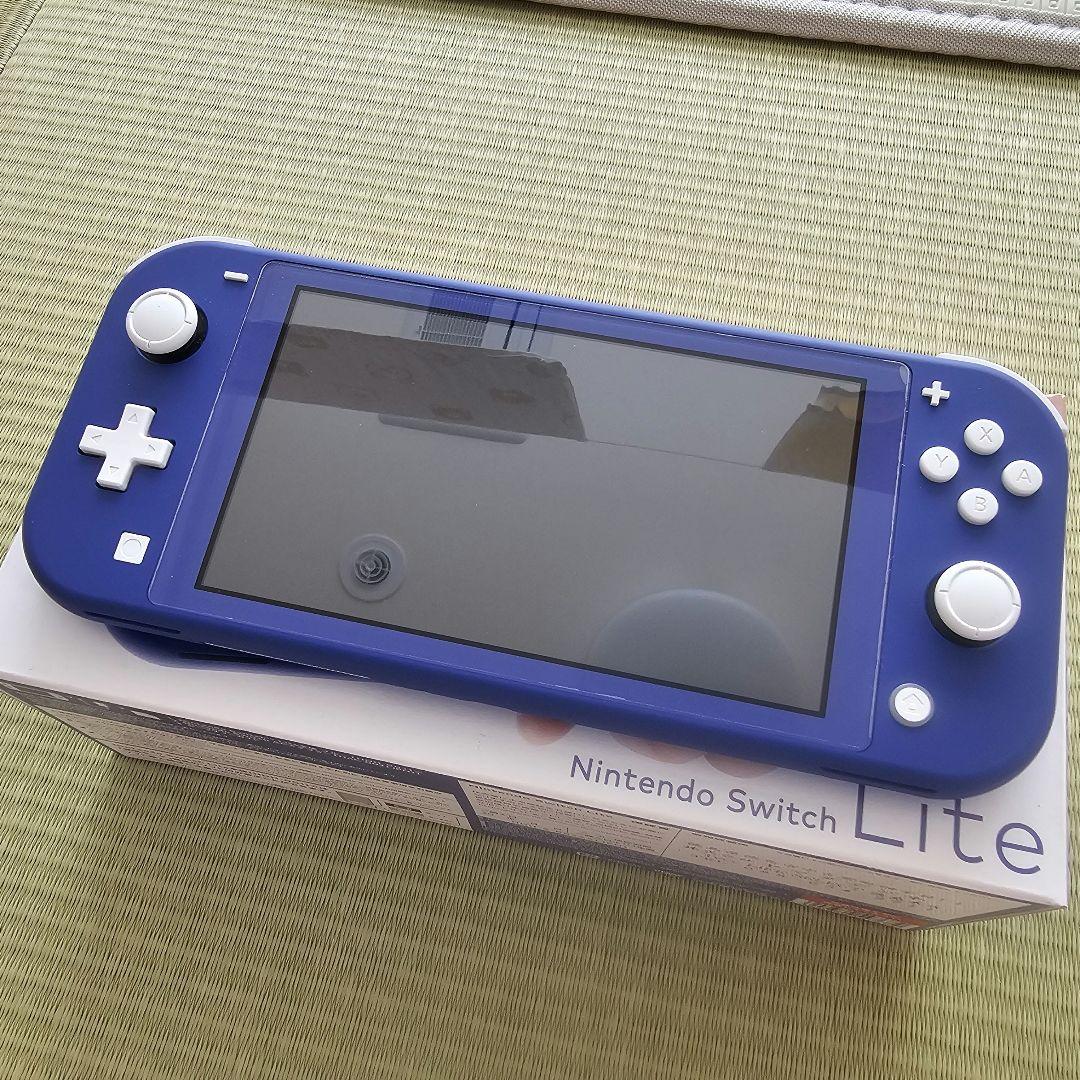 （再値下）Nintendo Switch Lite ブルー 本体＋ケース（赤）