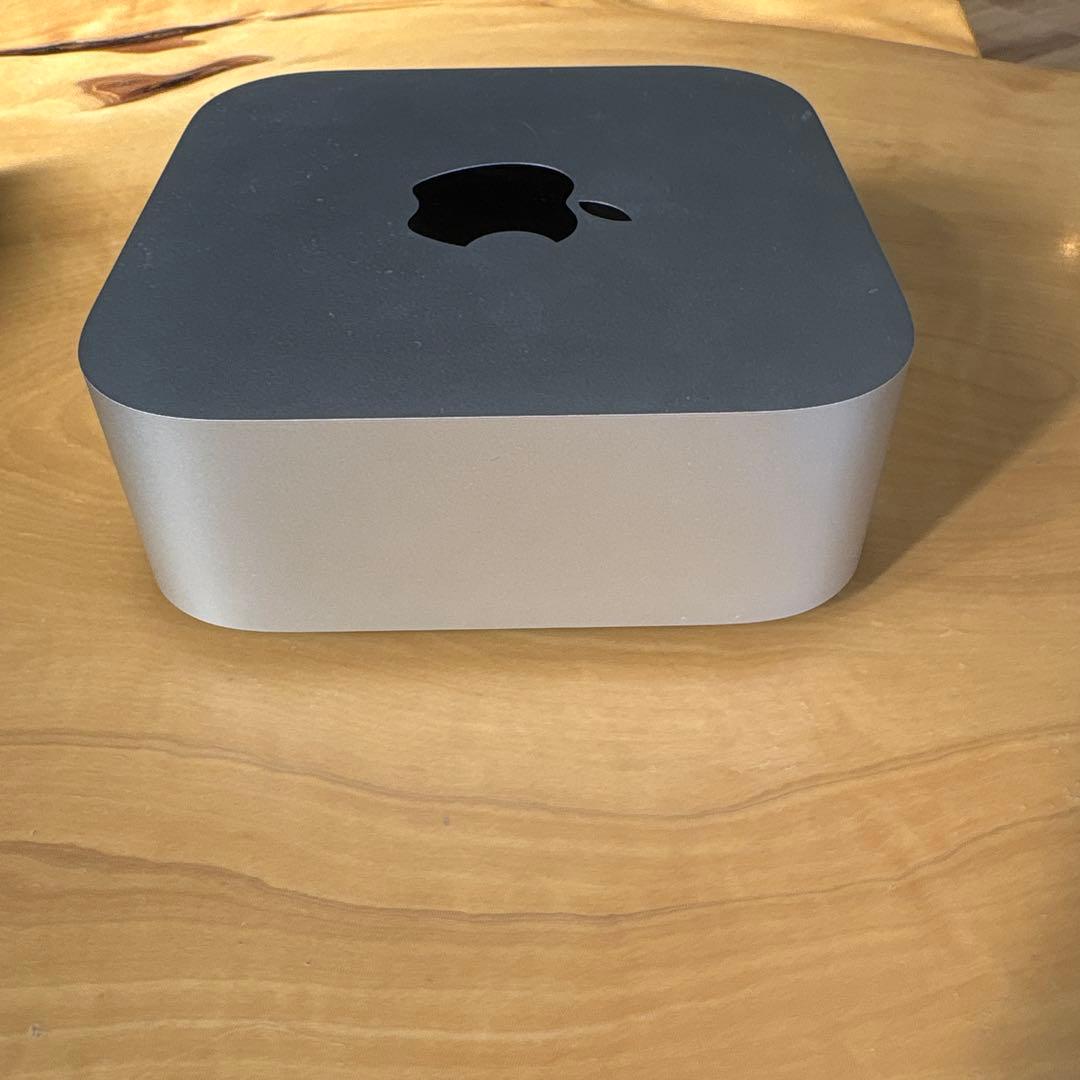 Apple Mac mini m4 シルバー　16GB 256GB