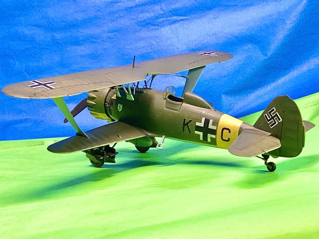 1/48ヘンシェルHS.123エッシー+車+将兵