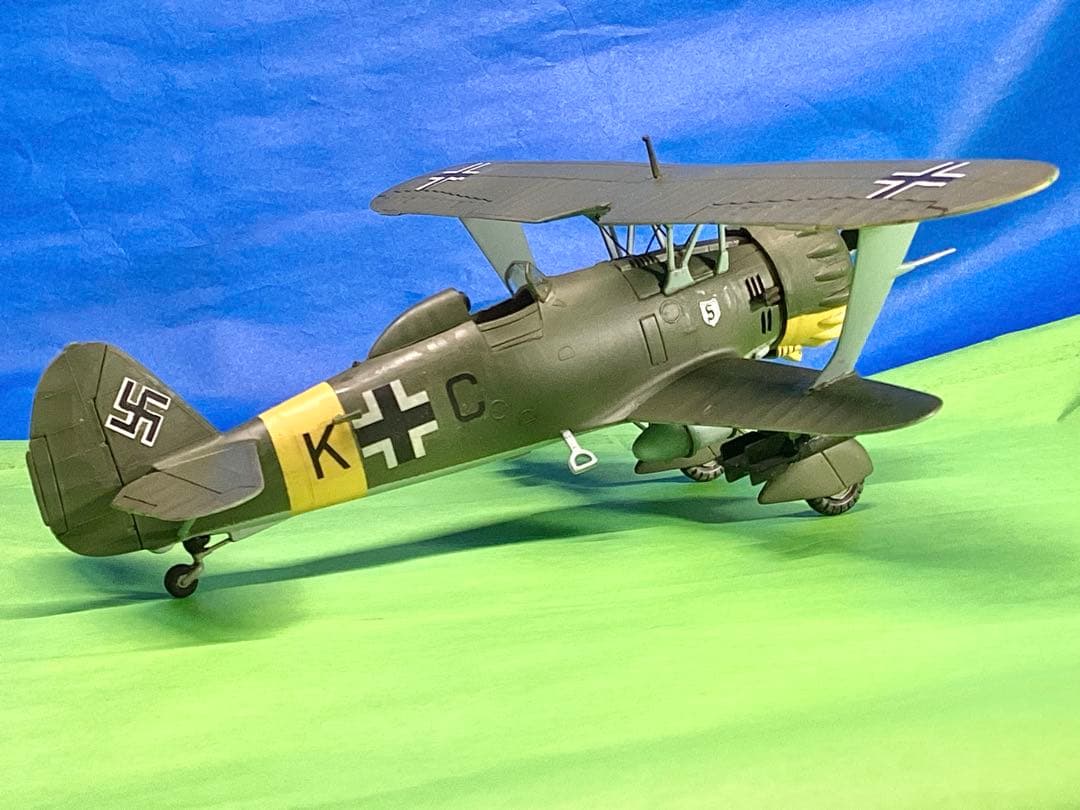 1/48ヘンシェルHS.123エッシー+車+将兵