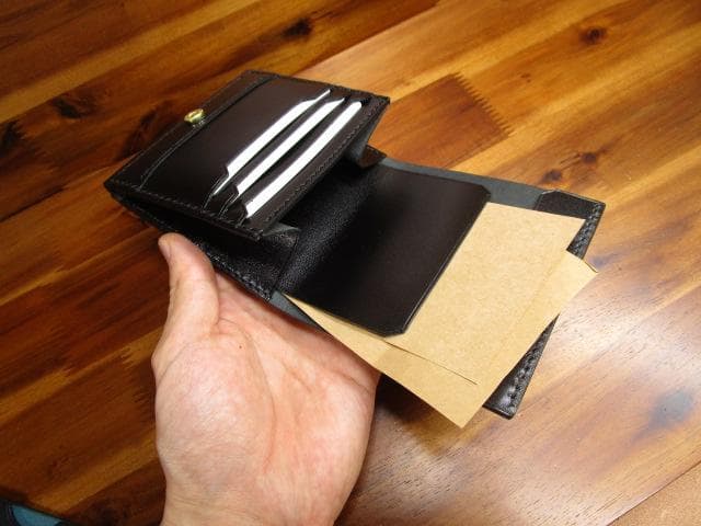 コンパクトウォレット コードバン ブラック 新喜皮革 財布 キャッシュレス 黒