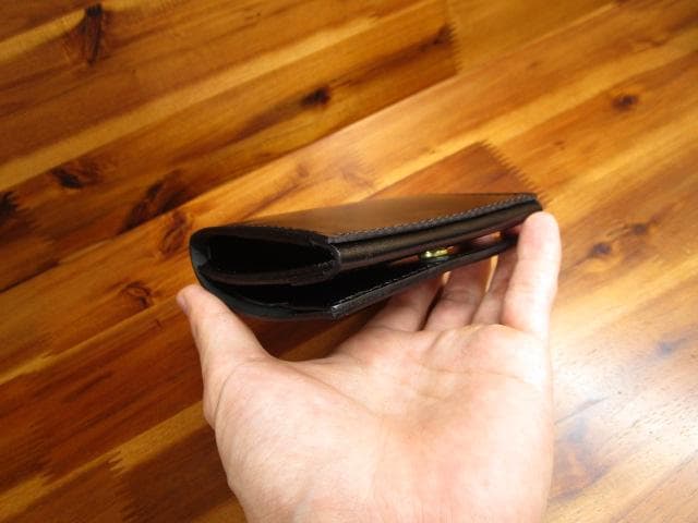 コンパクトウォレット コードバン ブラック 新喜皮革 財布 キャッシュレス 黒