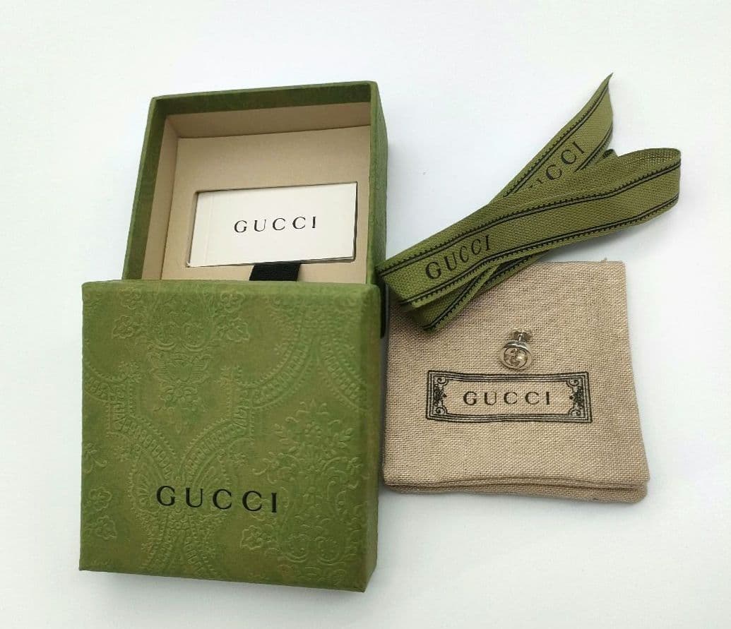 GUCCI インターロッキングピアス　片耳　シルバー925 GG　箱　保存袋