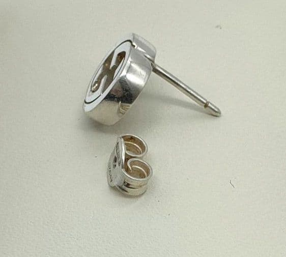 GUCCI インターロッキングピアス　片耳　シルバー925 GG　箱　保存袋