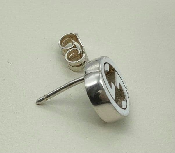 GUCCI インターロッキングピアス　片耳　シルバー925 GG　箱　保存袋