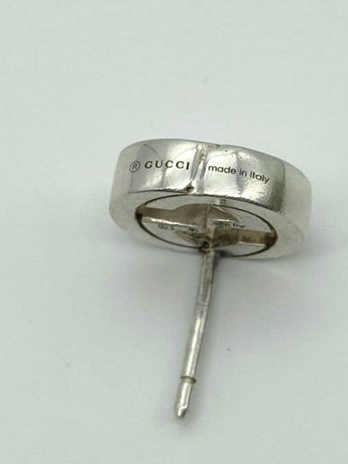 GUCCI インターロッキングピアス　片耳　シルバー925 GG　箱　保存袋