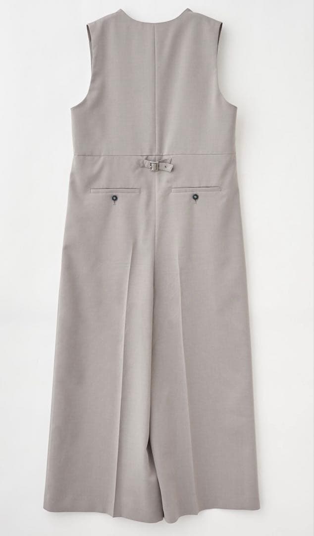 【美品】Oggiコラボ フロントファスナーオールインワン／LOUNIE