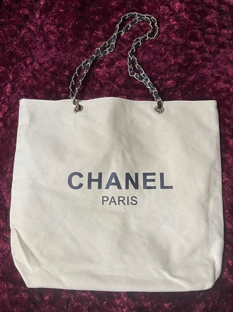 未使用 CHANEL ノベルティ チェーントートバッグ　ベージュ