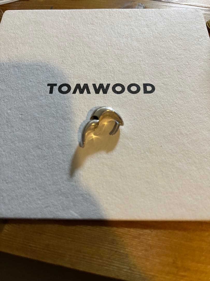 トムウッド　ピアス　片耳