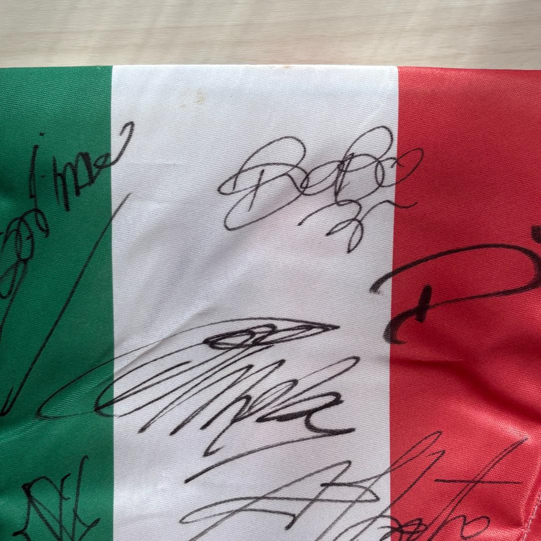 最終特価 ACミラン直筆サイン入り 超希少ペナント04/05 直筆サイン
