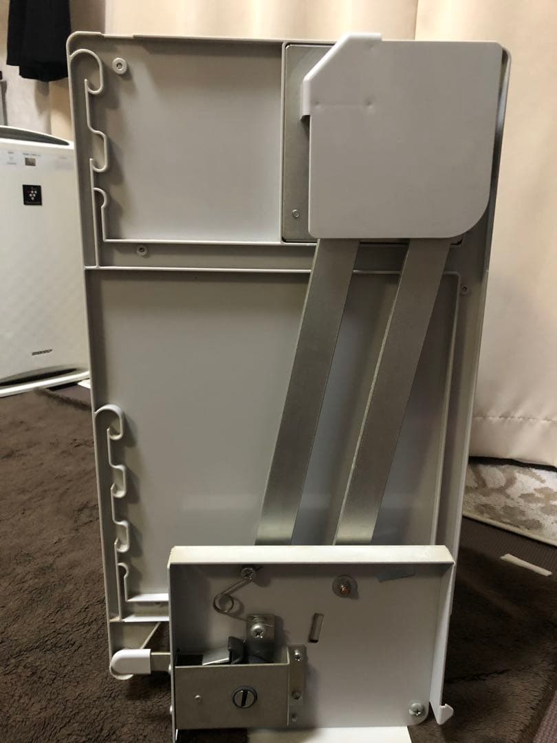 クリナップ　昇降式吊戸棚