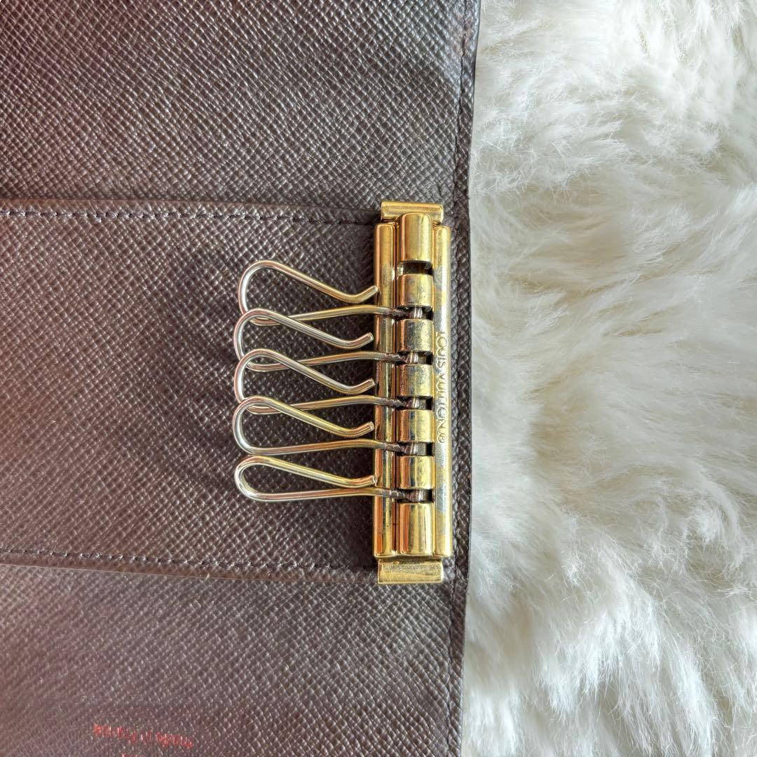 LOUIS VUITTON ダミエ レザーキーケース