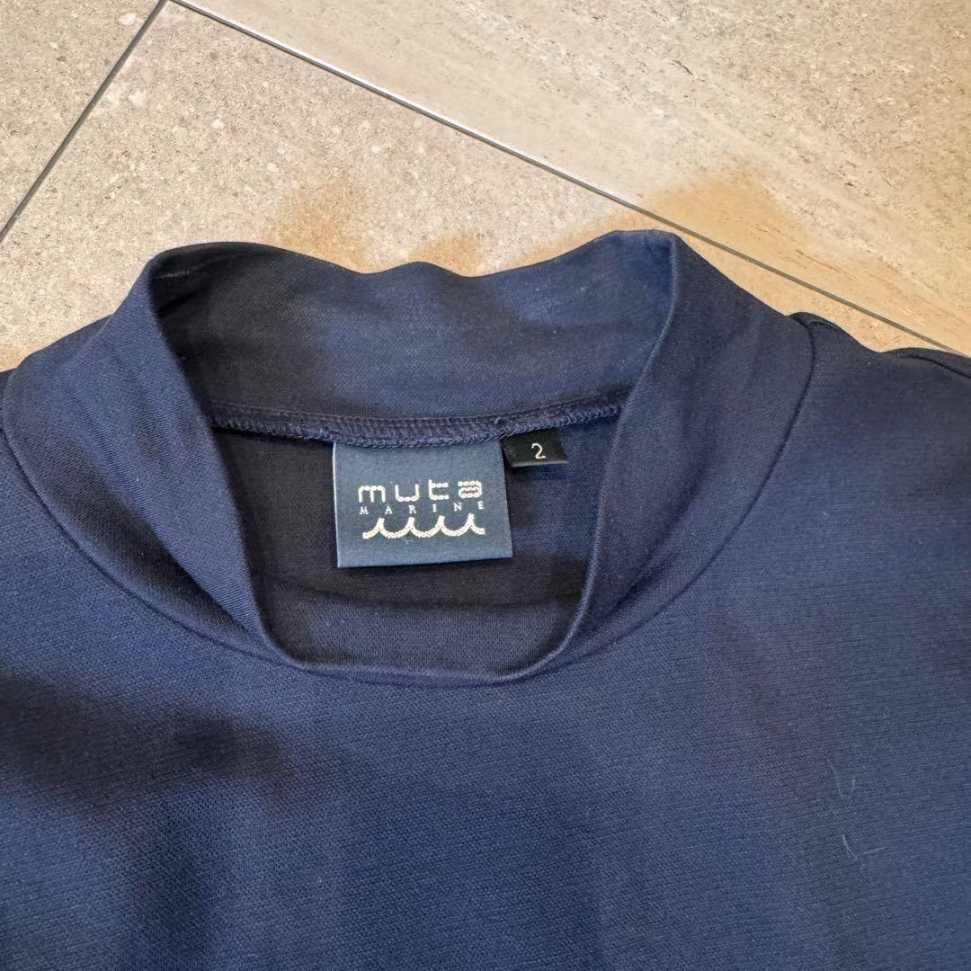 ヒロmuta marin スロープモックネックシャツ2025