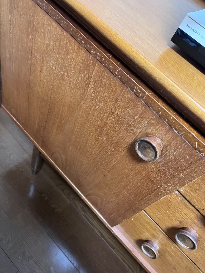 ロイズアンティークス　サイドボード