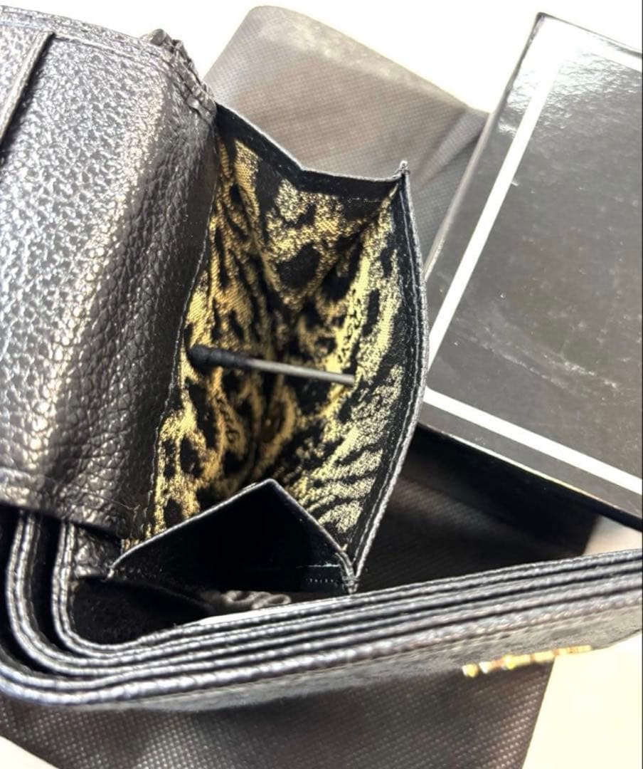 最終お値下げ❣️希少 ❣️ Roen ロエン 折り財布 ブラック レオパード