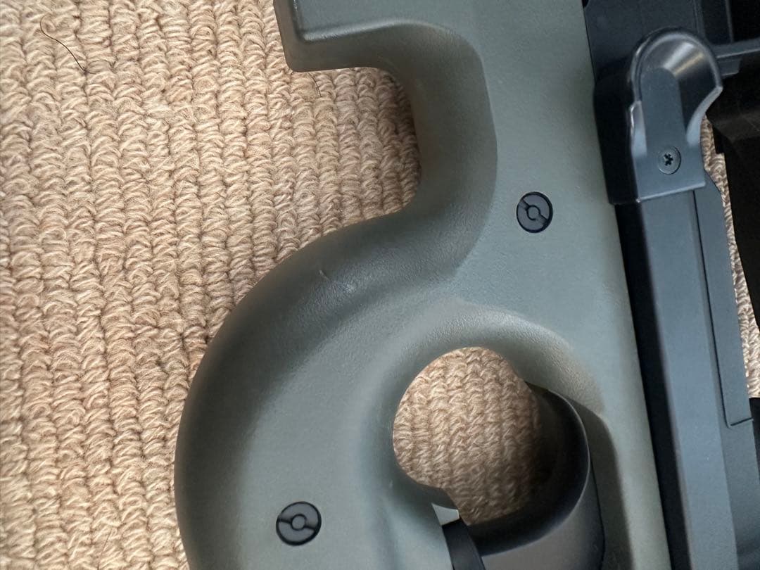 東京マルイ　PS90 ハイサイクル　P90