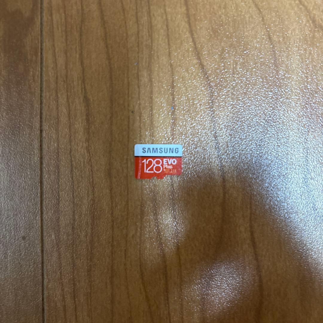 ［追加Joy-Con、SDカード付き］Nintendo Switch 本体