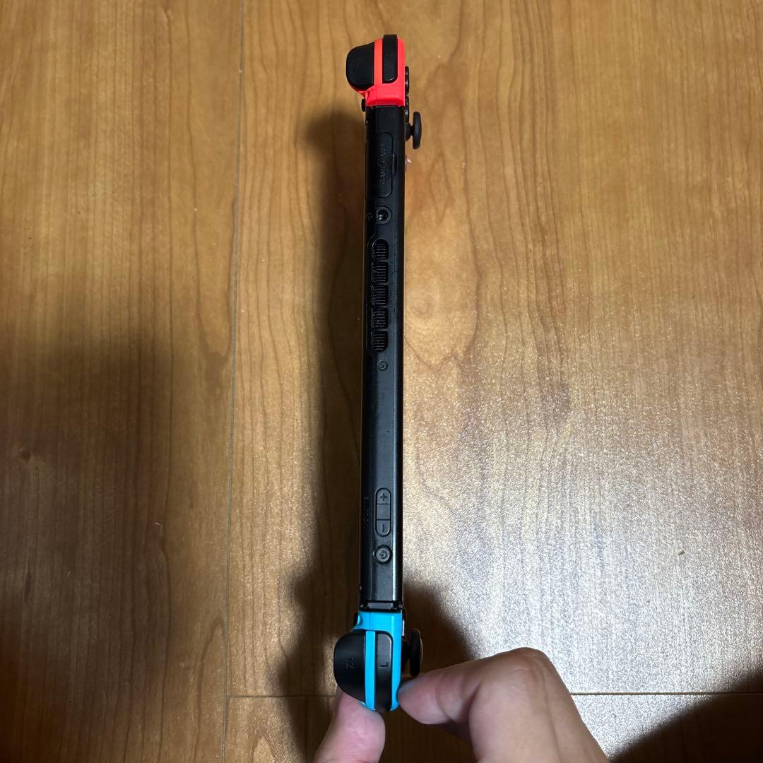 ［追加Joy-Con、SDカード付き］Nintendo Switch 本体