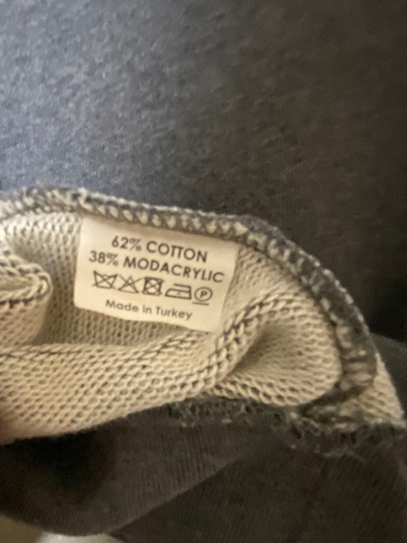 まいまい『美品』DRIES VAN NOTEN トレーナー