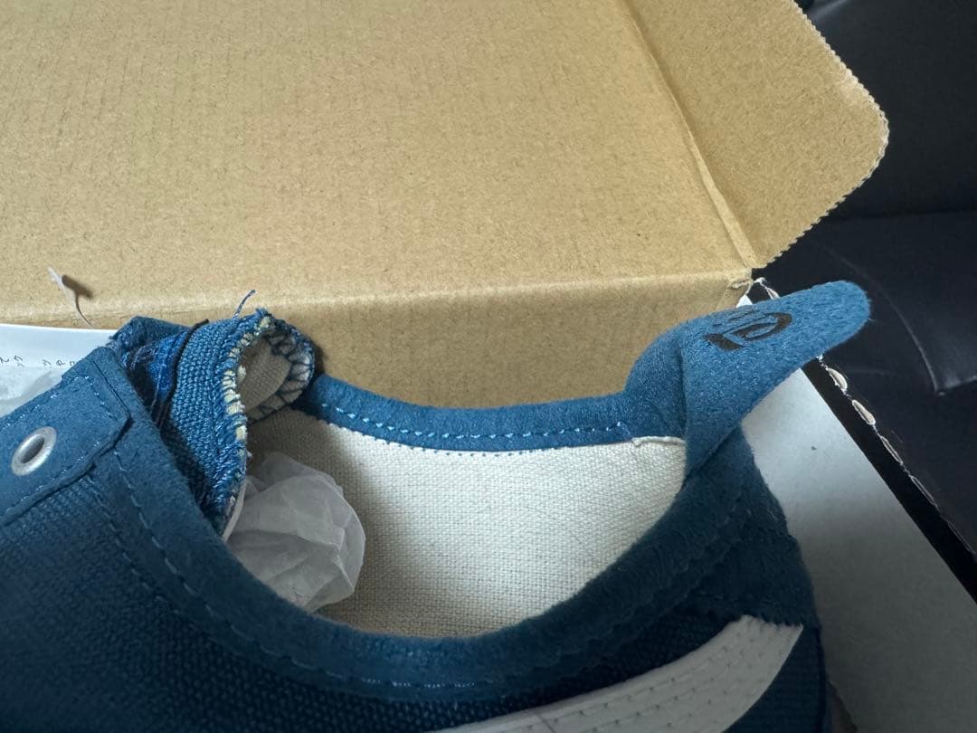 オニツカタイガー　スニーカー、スリッポン