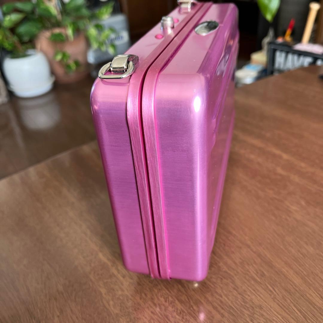 ゼロハリバートン　Sライン　ケース　ピンク　アルミ製ケース