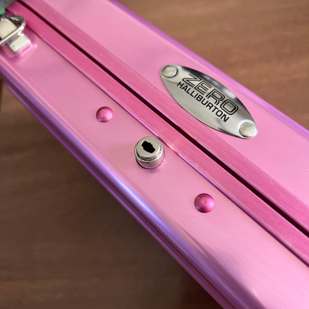 ゼロハリバートン　Sライン　ケース　ピンク　アルミ製ケース