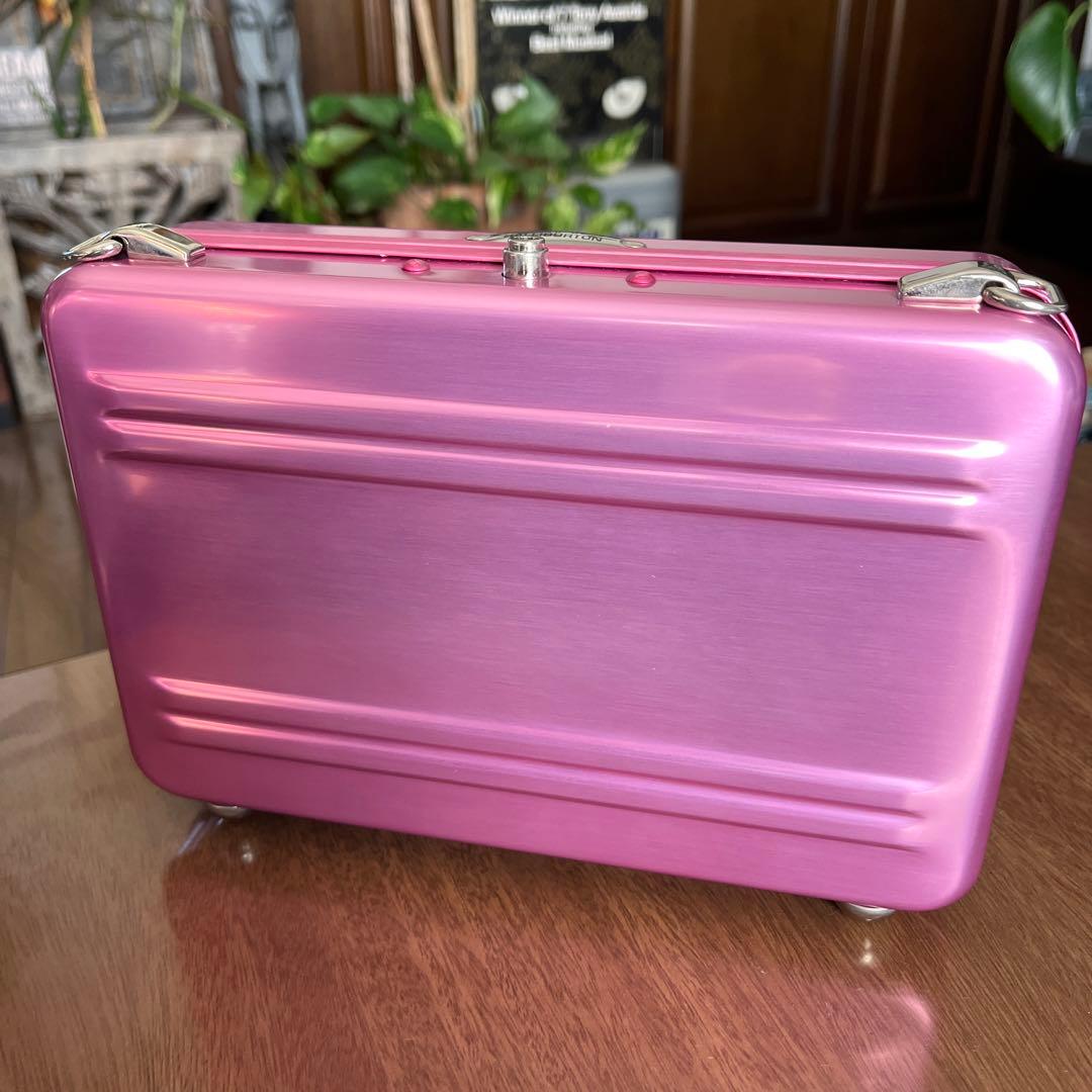 ゼロハリバートン　Sライン　ケース　ピンク　アルミ製ケース