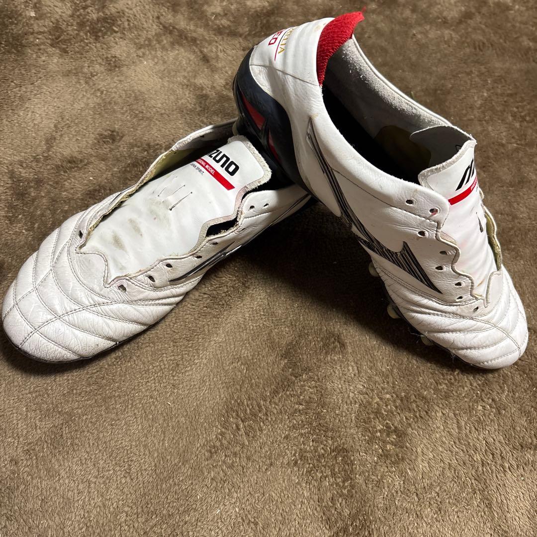 モレリアネオIV JAPAN27センチ(ゼログライドシューレースピンク紐付き)