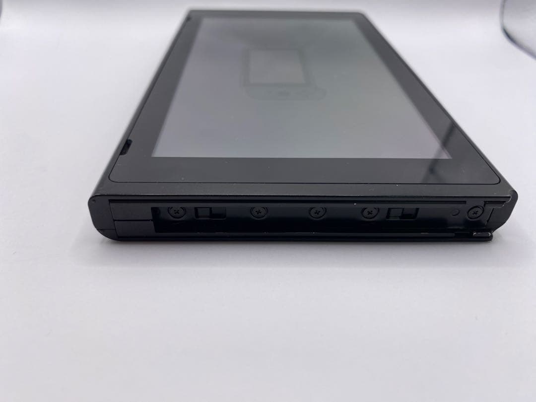 Nintendo Switch本体のみ（2019年製・バッテリー強化版)