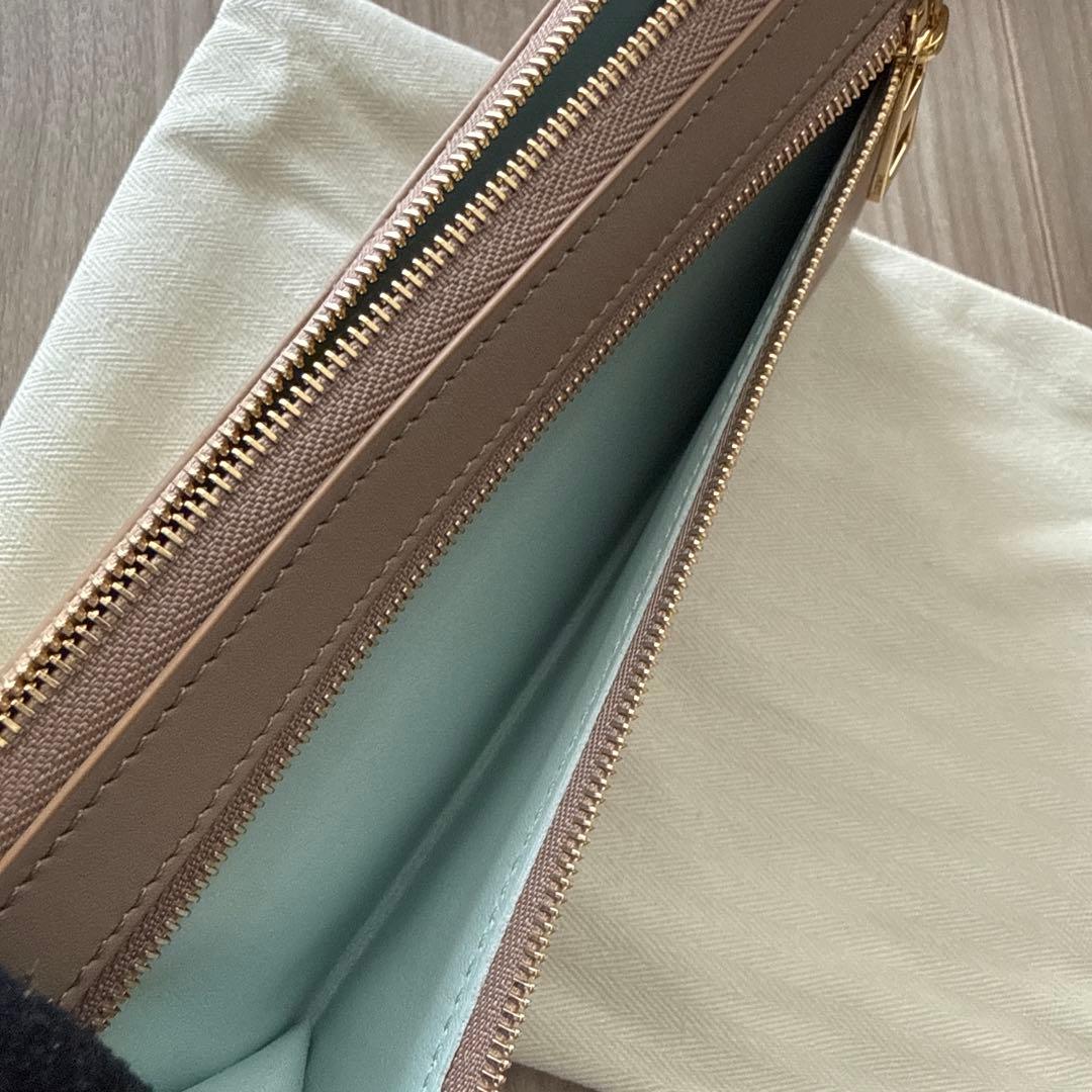 LOEWE 長財布 ベージュ 未使用