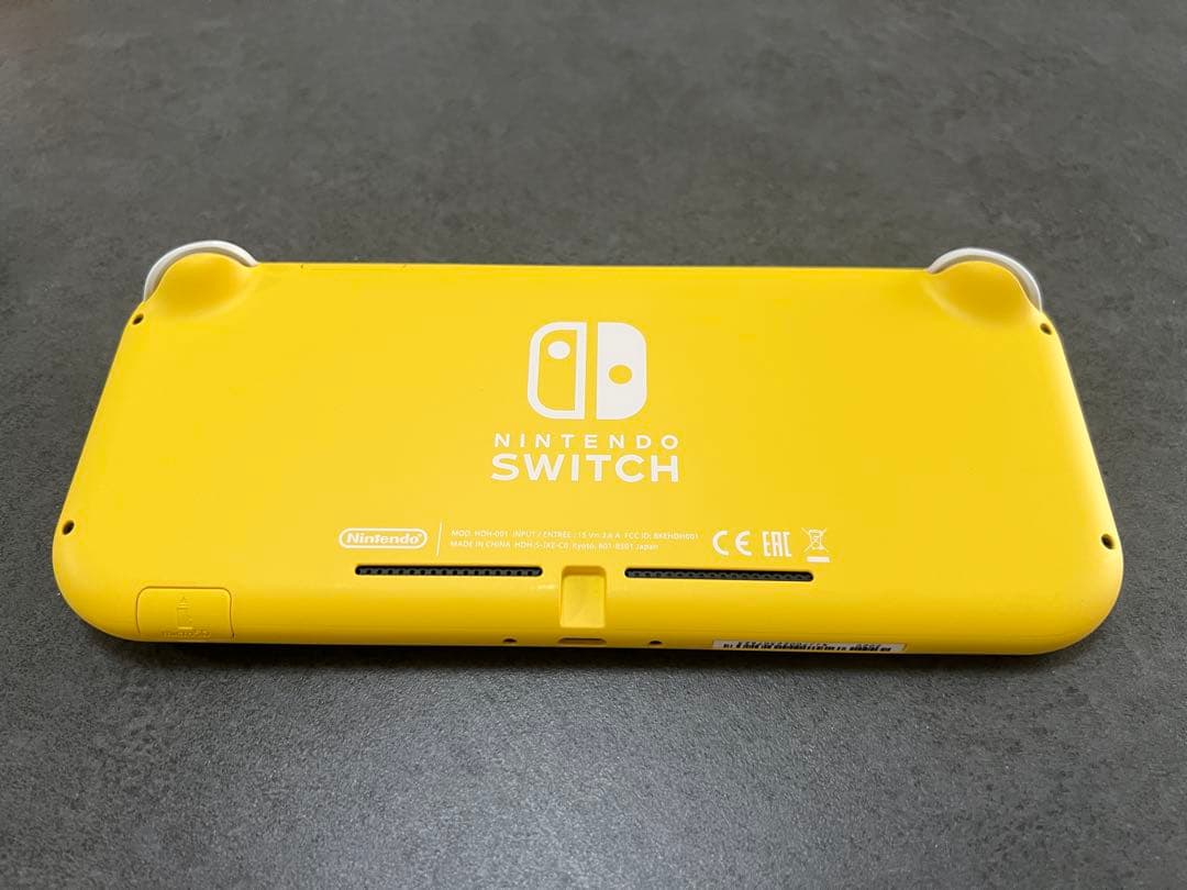 ひ*な様 Nintendo Switch Lite イエロー 充電器・カバー・ソ