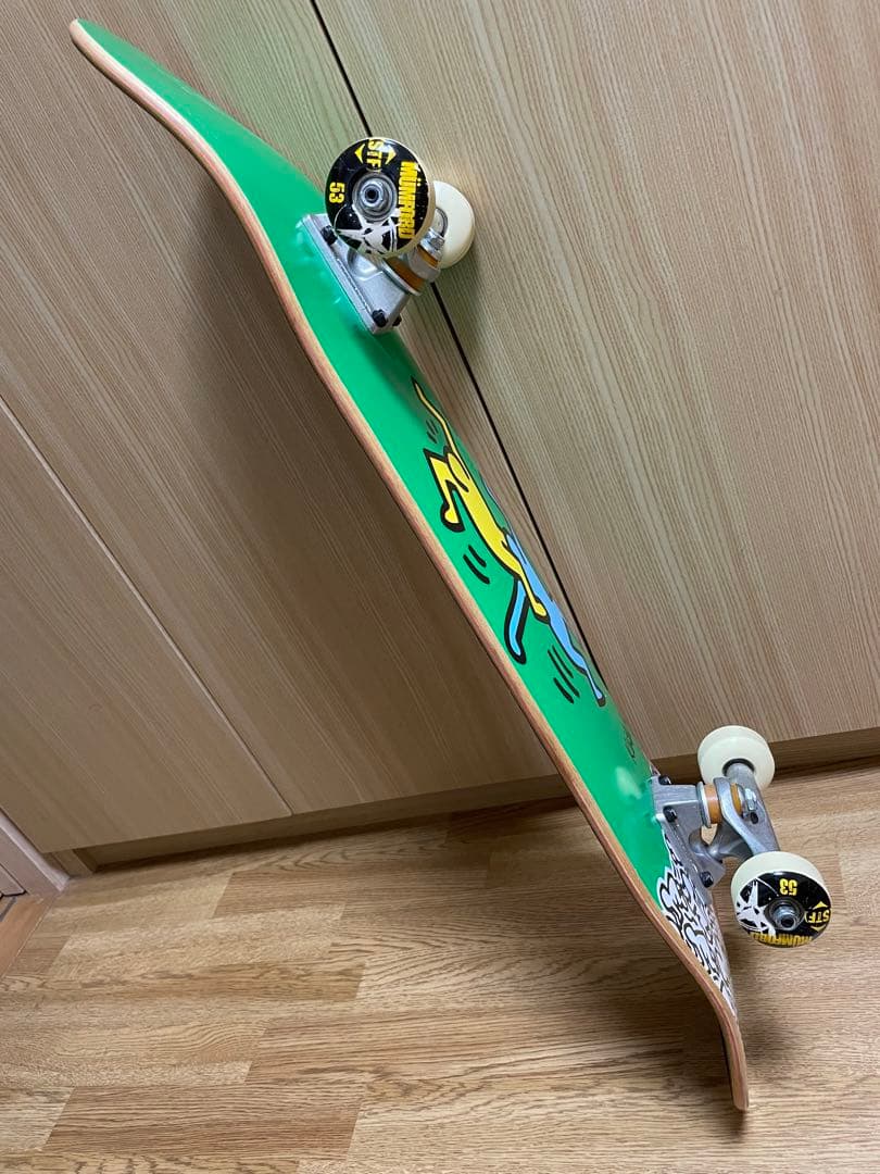 スケボー スケートボード 限定商品