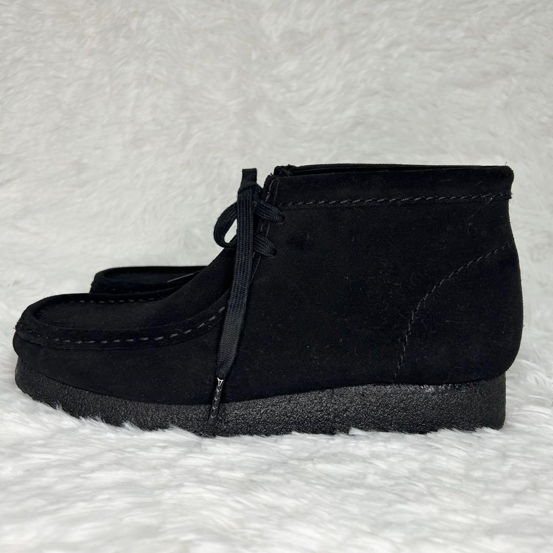 クラークスオリジナルズ　ワラビーブーツ　スエード　ブラック　クレープソール