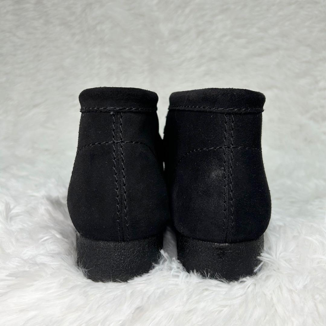 クラークスオリジナルズ　ワラビーブーツ　スエード　ブラック　クレープソール