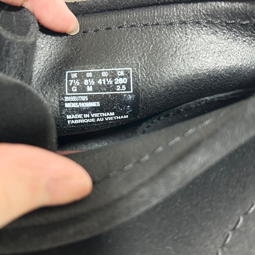 クラークスオリジナルズ　ワラビーブーツ　スエード　ブラック　クレープソール