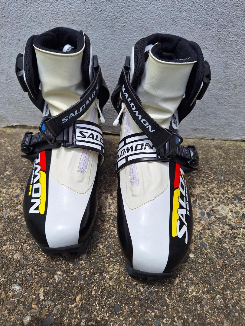 SALOMON クロスカントリースキーブーツ