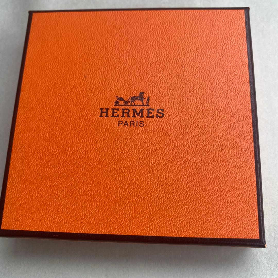 HERMÈS ブラック超美品❗️ レザーバングル、ほぼ新品未使用品‼️