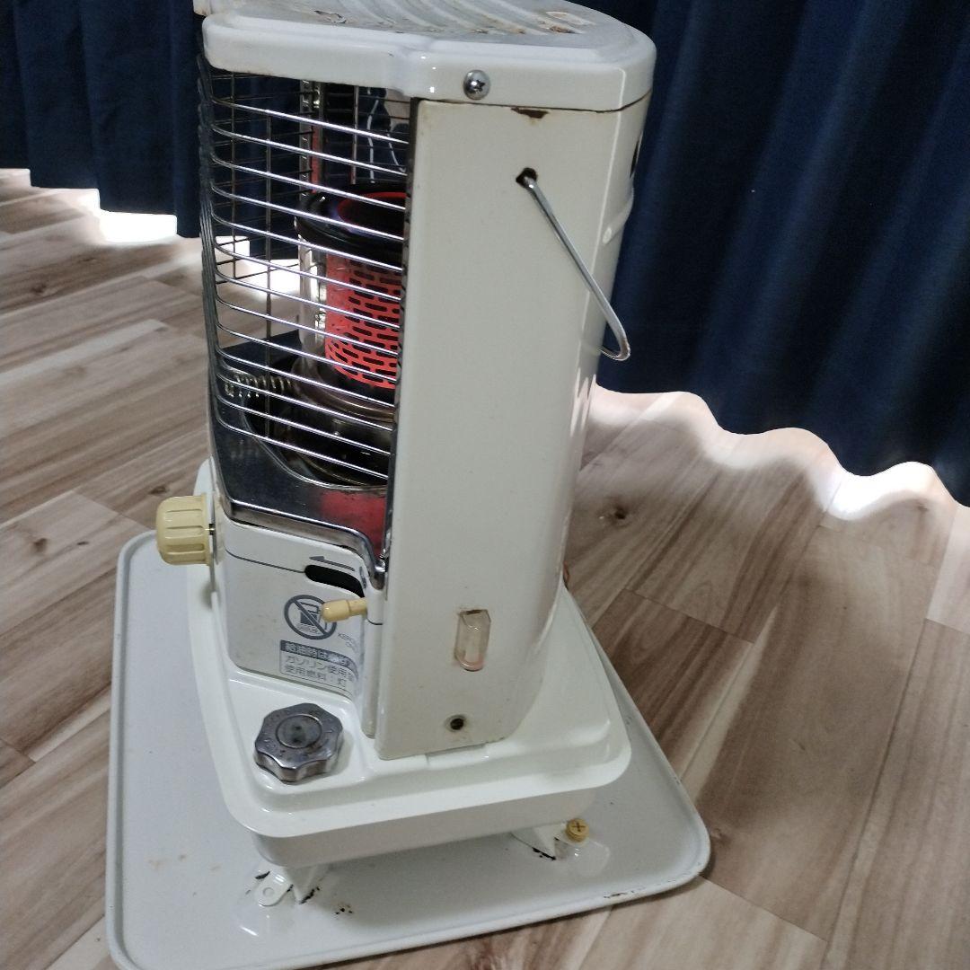 値下げ　送料無料　コロナ レトロストーブ ホワイト　　 キャンプや災害時にも活躍