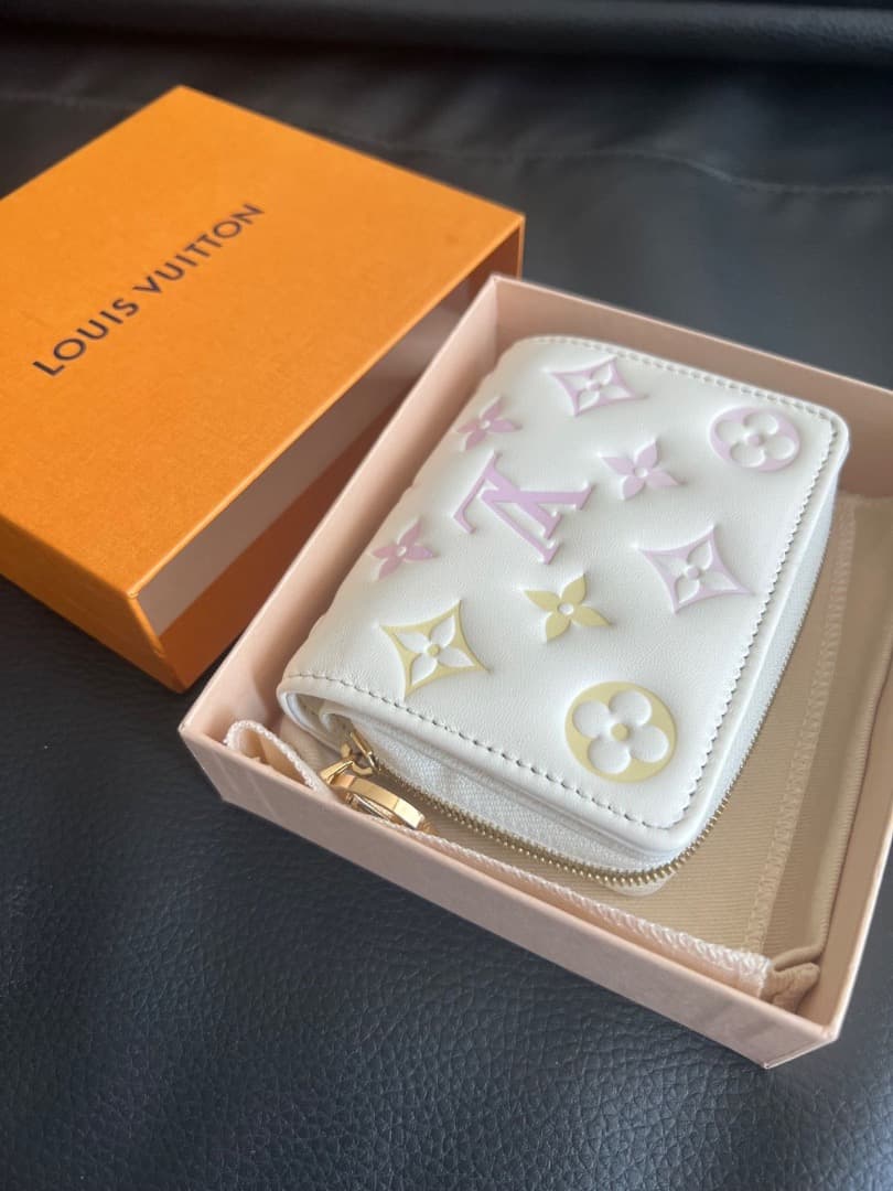 【とっぴー】ルイヴィトン ポルトフォイユ・ルーM25601ドリームベージュ