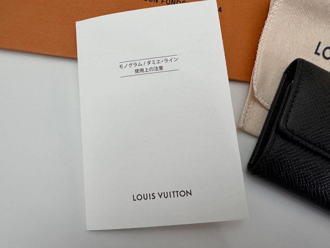 ルイヴィトン　キーケース