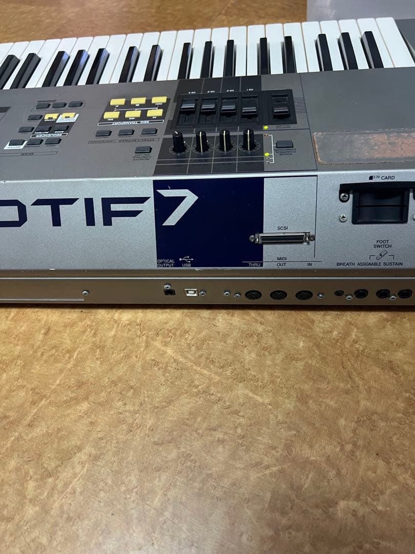 S*o様 YAMAHA ヤマハ シンセサイザー MOTIF7 ソフトケース付