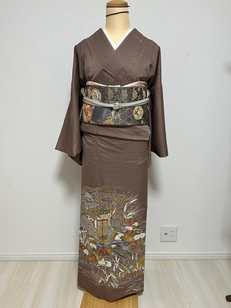茶色の色留袖着物