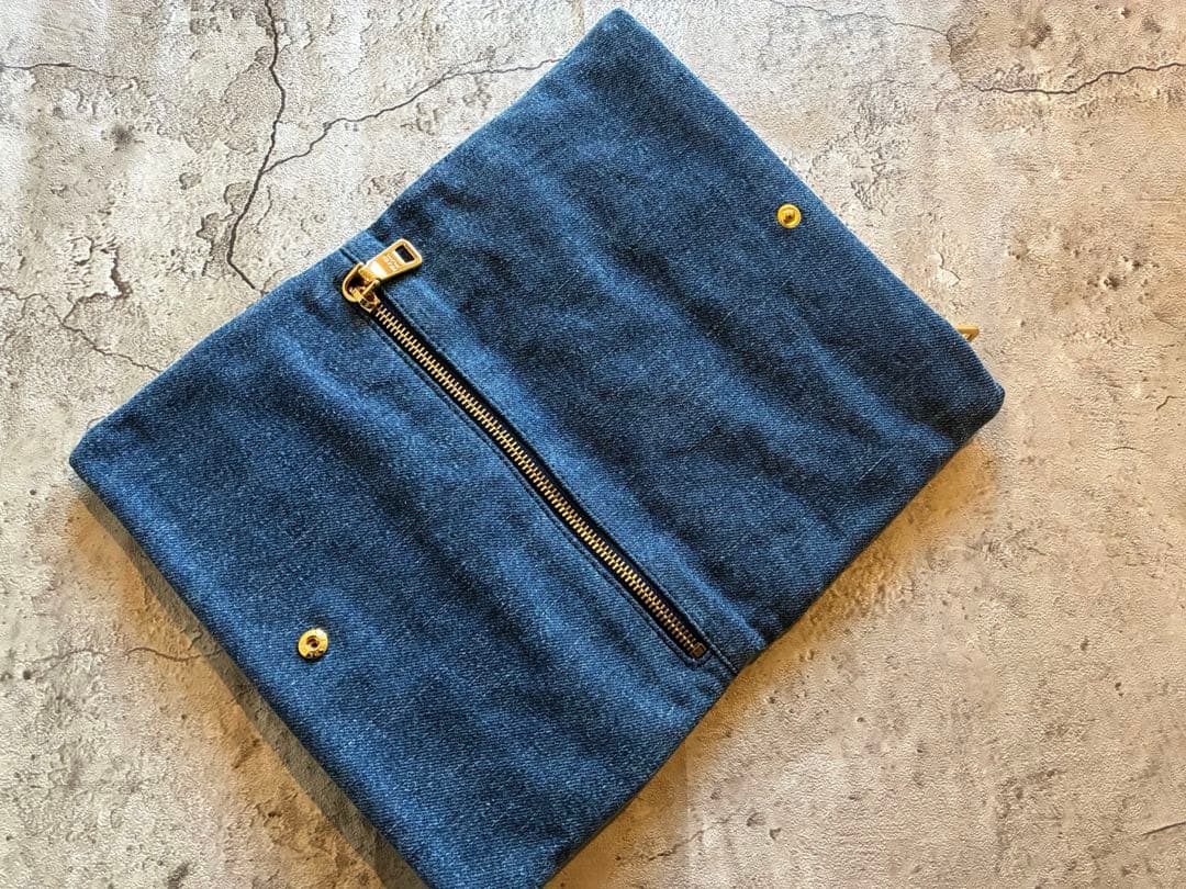PRADA デニム　クラッチバッグ　美品