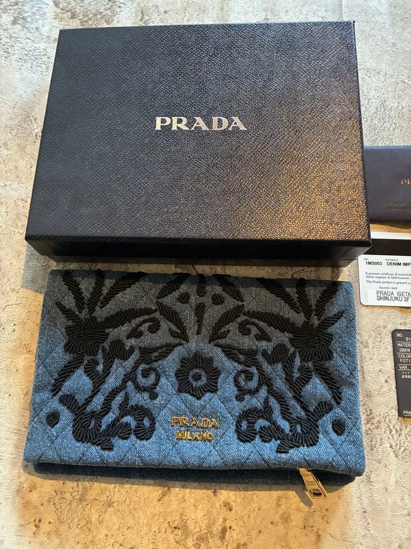 PRADA デニム　クラッチバッグ　美品