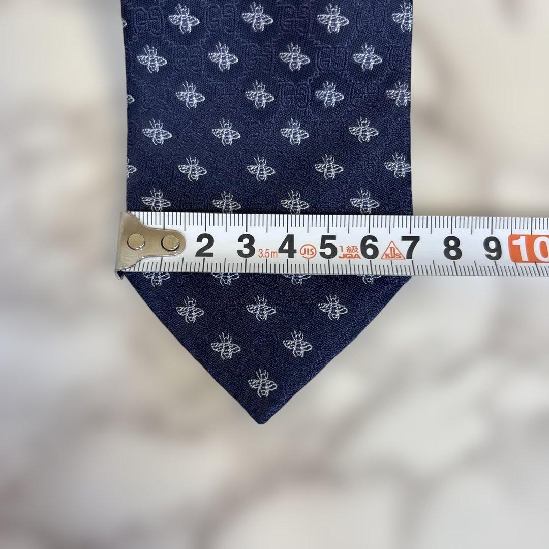 【極美品✨】GUCCI ネクタイ　ネイビー　紺　蜂　ビー　GG 刺繍　ブルー　青