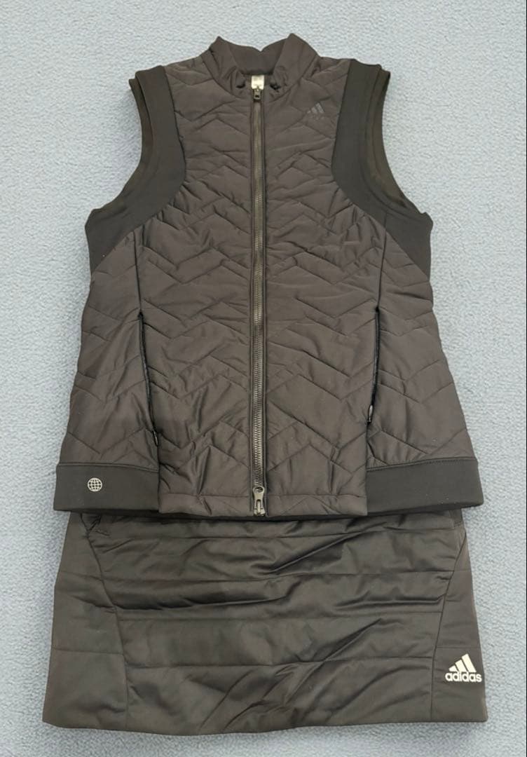 adidas 中綿ベスト×スカート セットアップ XS 黒 ゴルフ 防寒