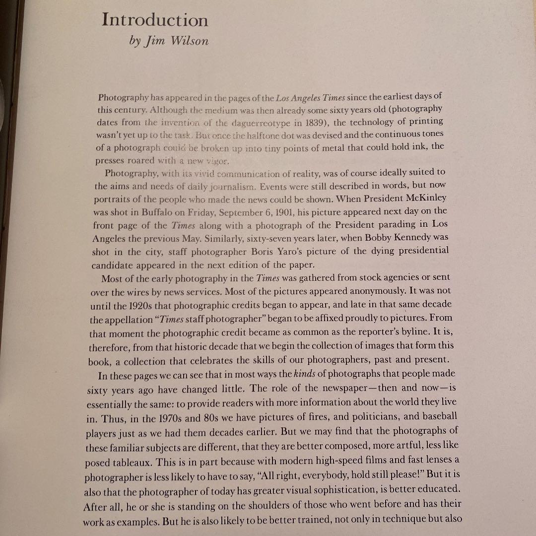 洋書 Images of our times  Los Angels Times