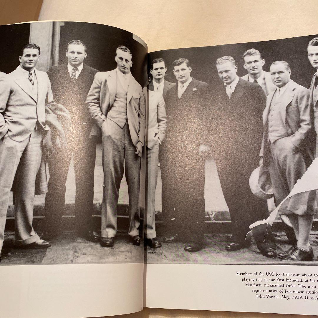 洋書 Images of our times  Los Angels Times