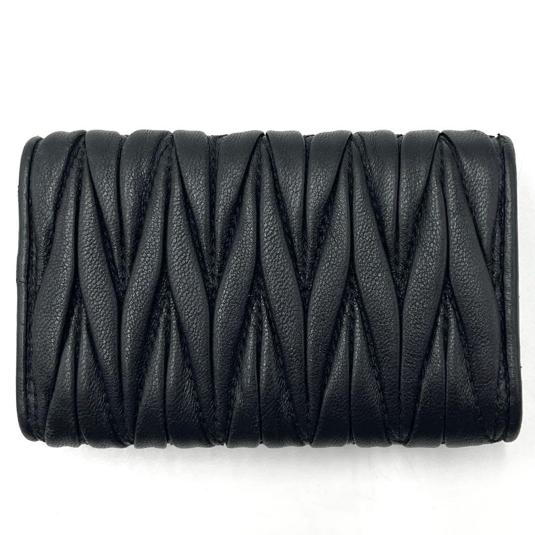 【美品✨】ミュウミュウ マトラッセ 6連キーケース ブラック